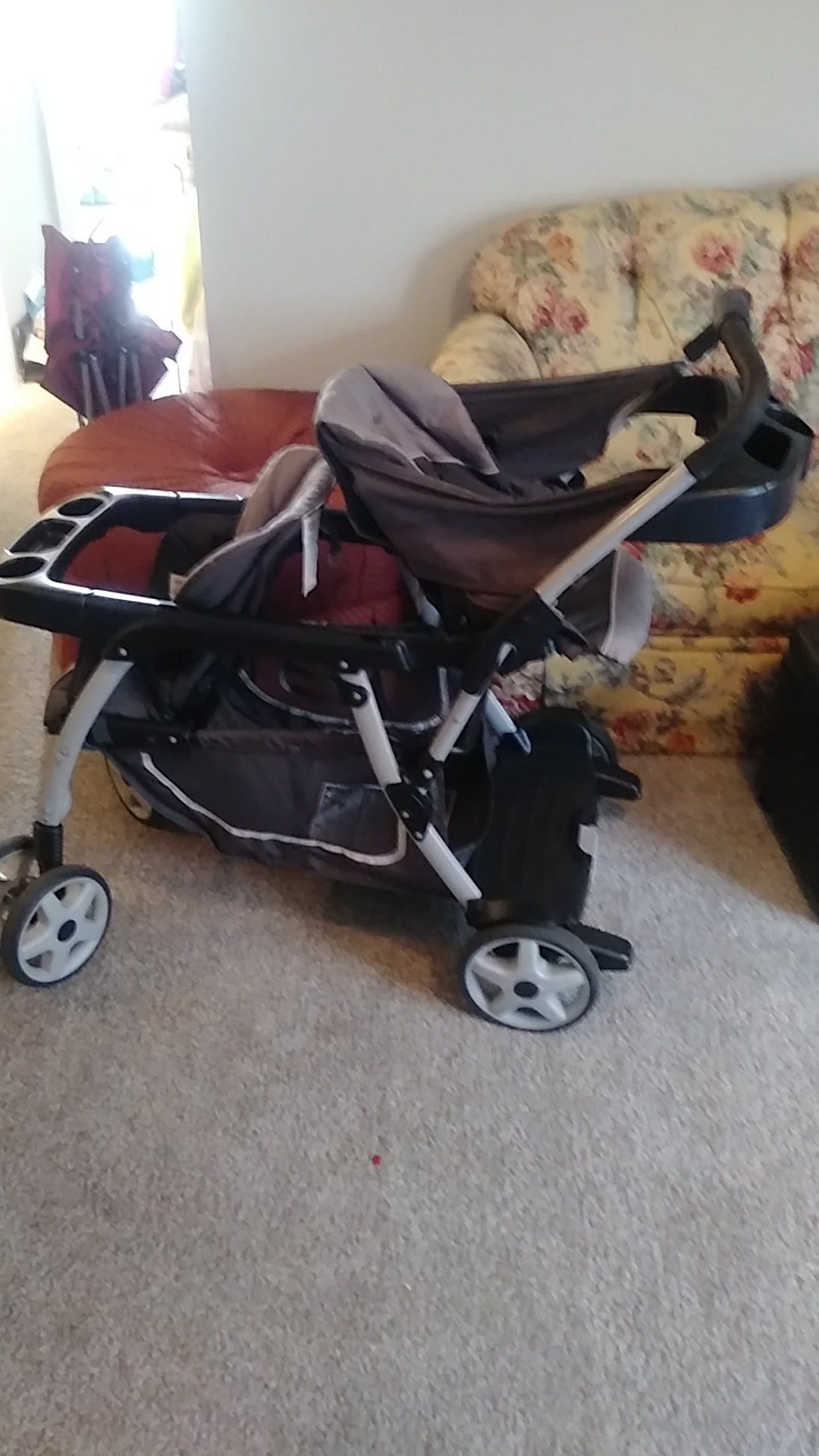 (FREE) Graco double stroller