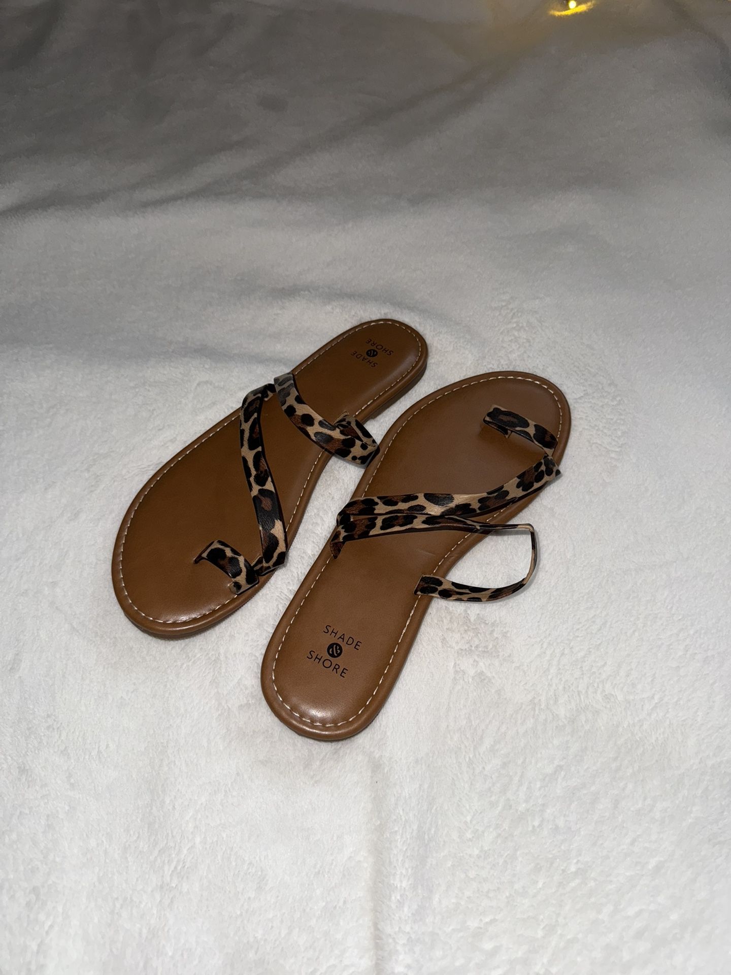 Shade & Shore Sandals Leopard