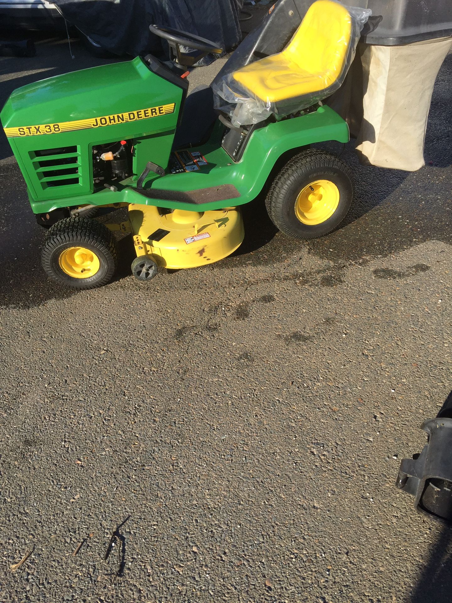 John Deere STX 38