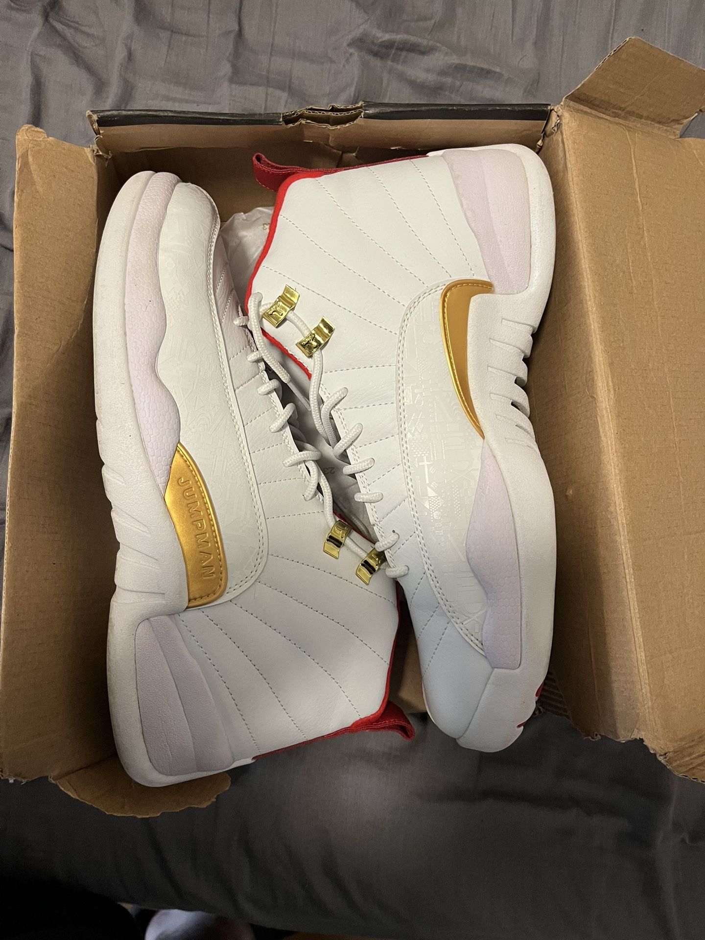 2019 Fiba Retro 12 Size 13