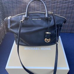 Michael Kors Leather Purse