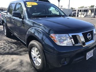 2016 NISSAN FRONTIER SV CREW CAB LIKE NEW!