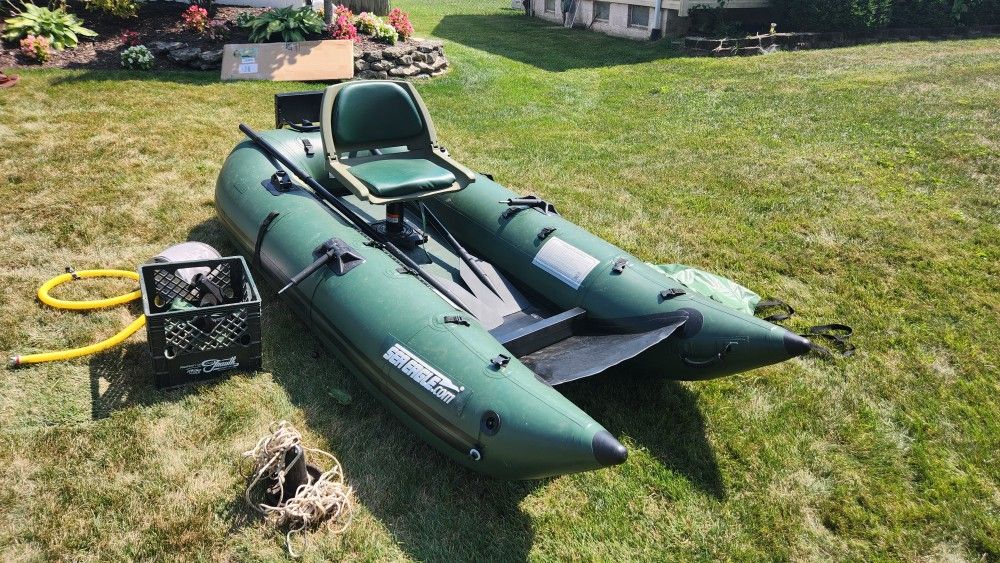 Sea Eagle 285 Personal Pontoon Boat
