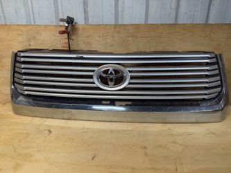 2018 Toyota tundra grill