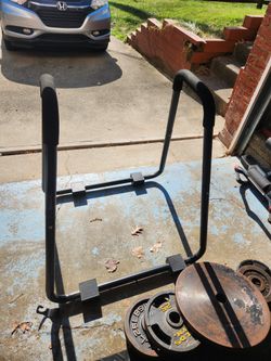Titan Fitness Dip Stand