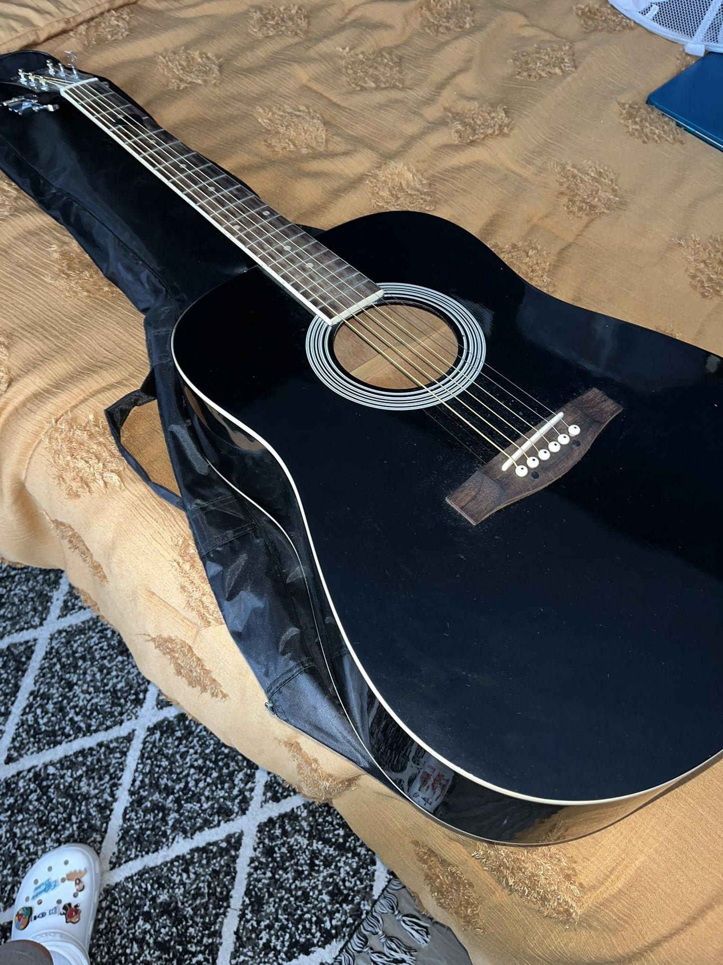 Acoustic guitar