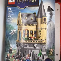 Hogwarts™ Castle: Hospital Wing Legos