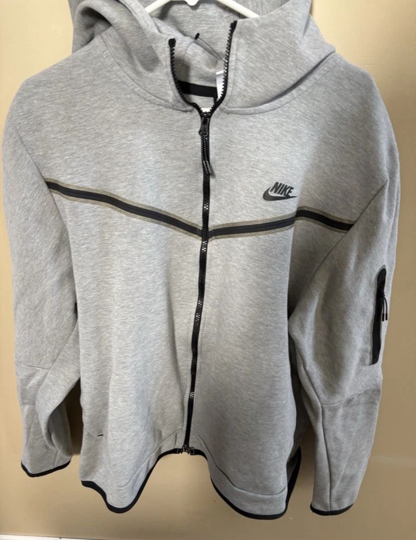 Nike Tech Hoodie