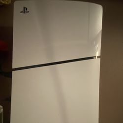 PS5 slim n disc version 