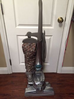 Kirby Vacuum cleaner, like new!