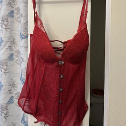 RED CORSET/LINGERIE 