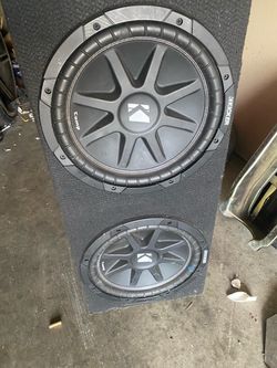 Kicker Comp Dual Subwoofer Box