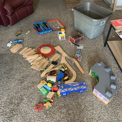 Hand Me Down Thomas Set