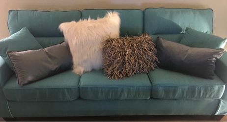 Sofá and Loveseat Set