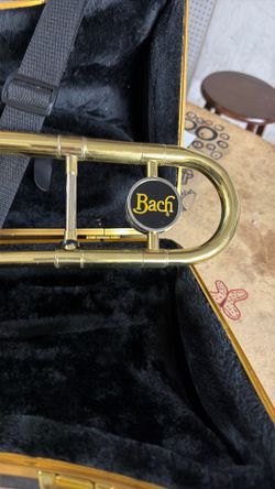 Batch trombone with case