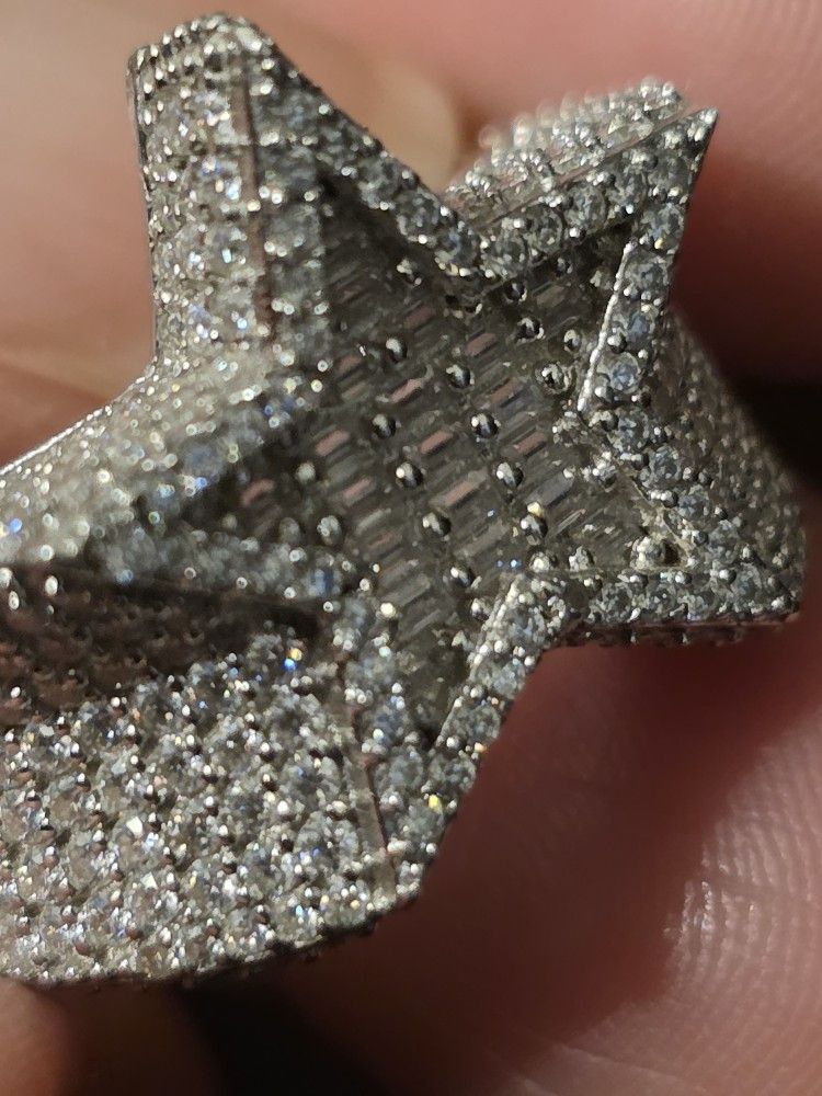 SIZE 9 Moissanite/925 STAR ring