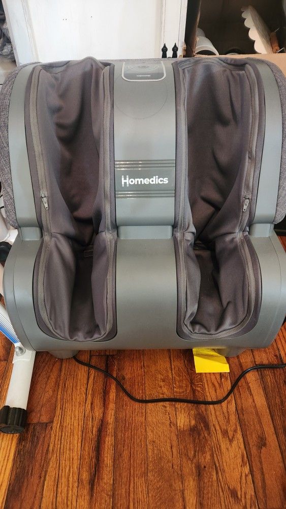 Massage Unit For Lower Legs And Feet