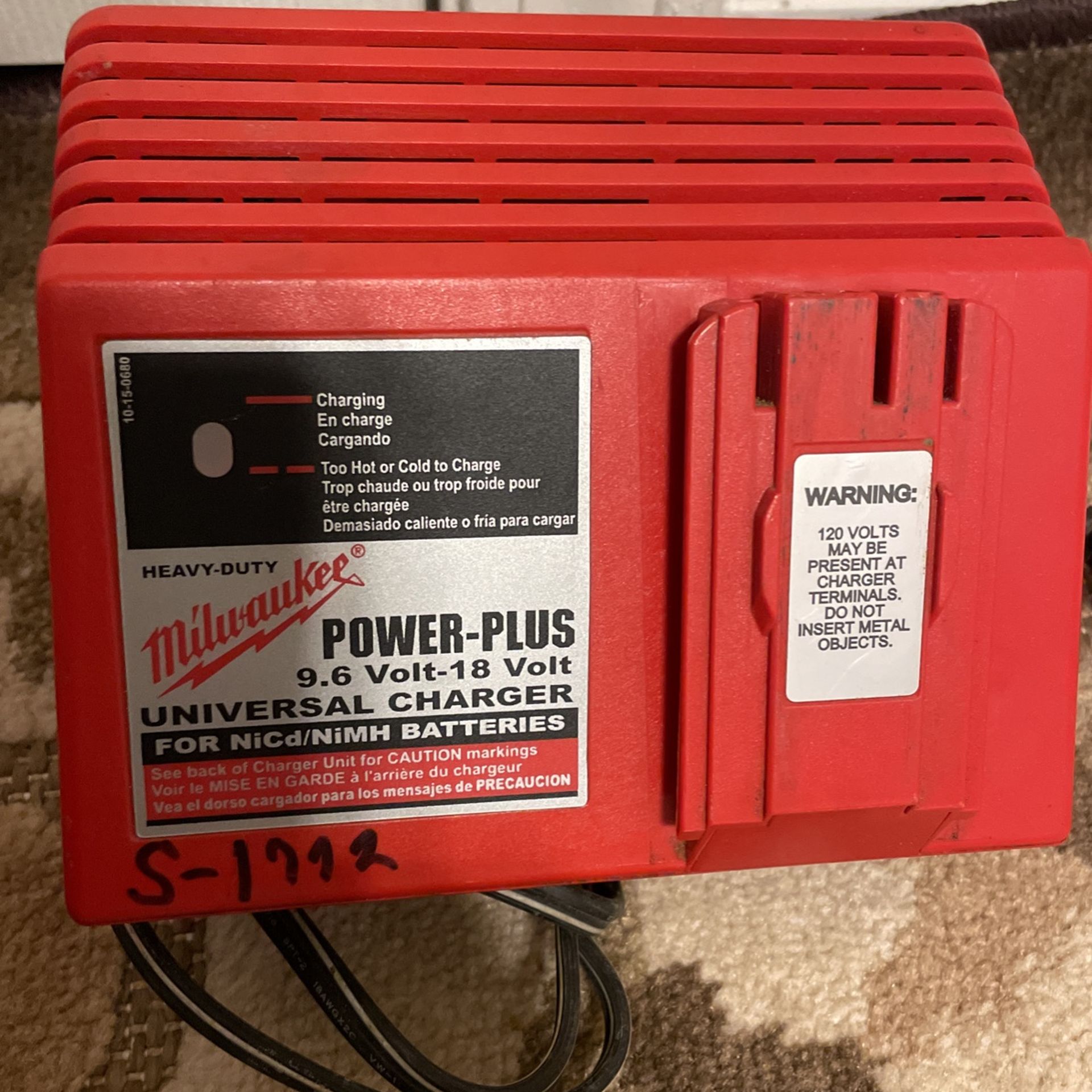 Milwaukee Power Plus 9.6 Volt 18 Volt Universal Charger For NiCd NiMH Battery for Sale in Ocala FL OfferUp