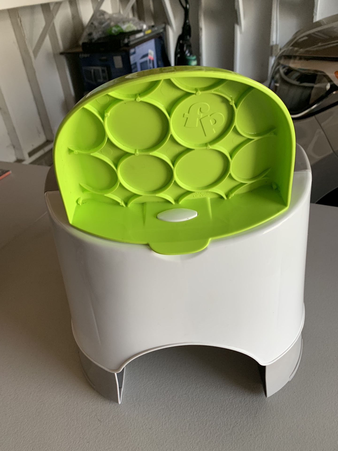Fisher-Price Custom Comfort Adjustable Potty Training