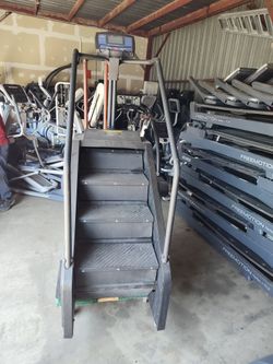 Stairmaster Stepmill 7000PT