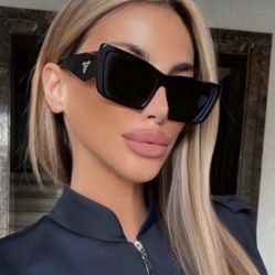 PRADA sunglasses Authentic 