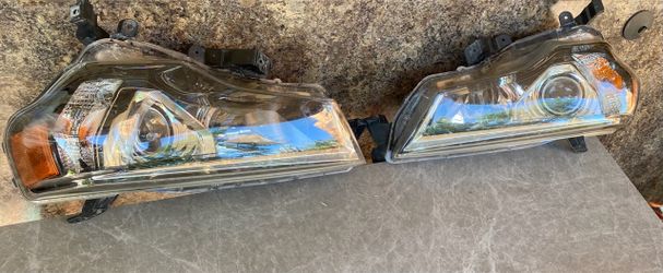 2019 Toyota 4Runner Headlights