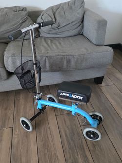 KneeRover Knee Scooter Walker