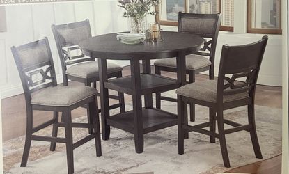 Meza Nueva con 4 Sillas altas en pagos o efectivo