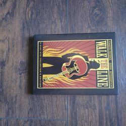 WALK THE LINE STARRING REESE WITHERSPOON AND JOAQUIN PHOENIX  2 DVD COLLECTORS EDITION IN PERFECT CONDITION $25.00