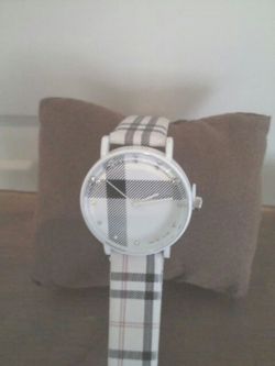 NEW BURBERRY STYLE WATCH