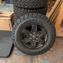 2025 Ford bronco wheels