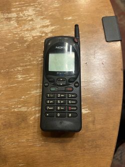 Nokia 2160 Vintage Cell Phone
