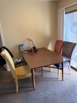 Dining Table & Chairs