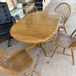 Table With 4 Chairs 🪑 For Only $150