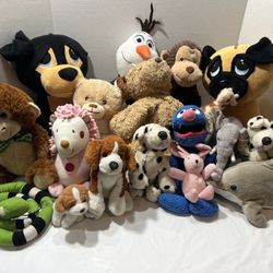 Collection of 18 various stuffed animals and characters.