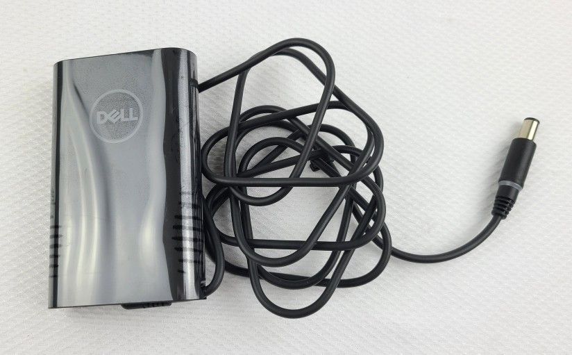 Dell 65W LA65NM191 AC Power Adapter for Laptop