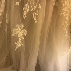 David’s Bridal Wedding Gown