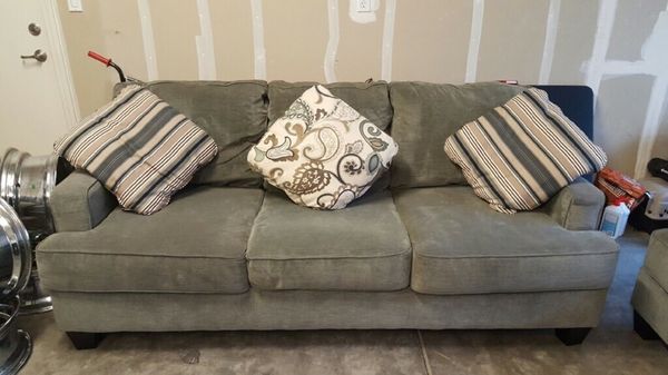 Ashley Yvette Sofa And Love Seat Couch For In San Jose Ca Open In The Continue To Mobile Website