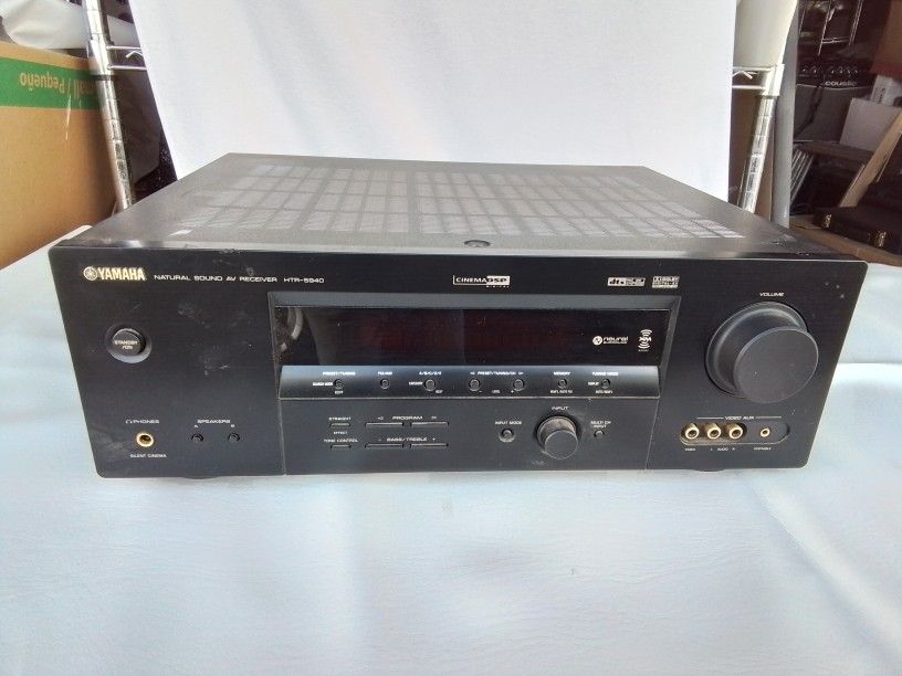 Yamaha Model HTR-5940 Natural Sound AV Receiver, Dolby, 350 Watts, No HDMI Inputs, Good Working Preowned Condition.