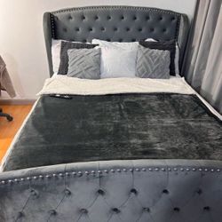 King Size Bed Frame ! Color Gray 