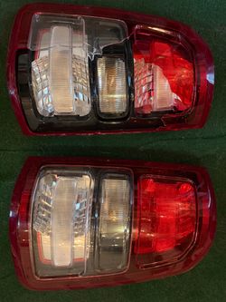 Truck Tail Light Assembly Pair