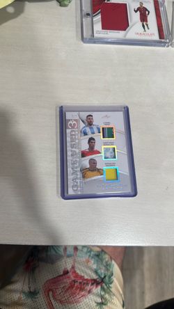 Game used 3s 2/2 leafs