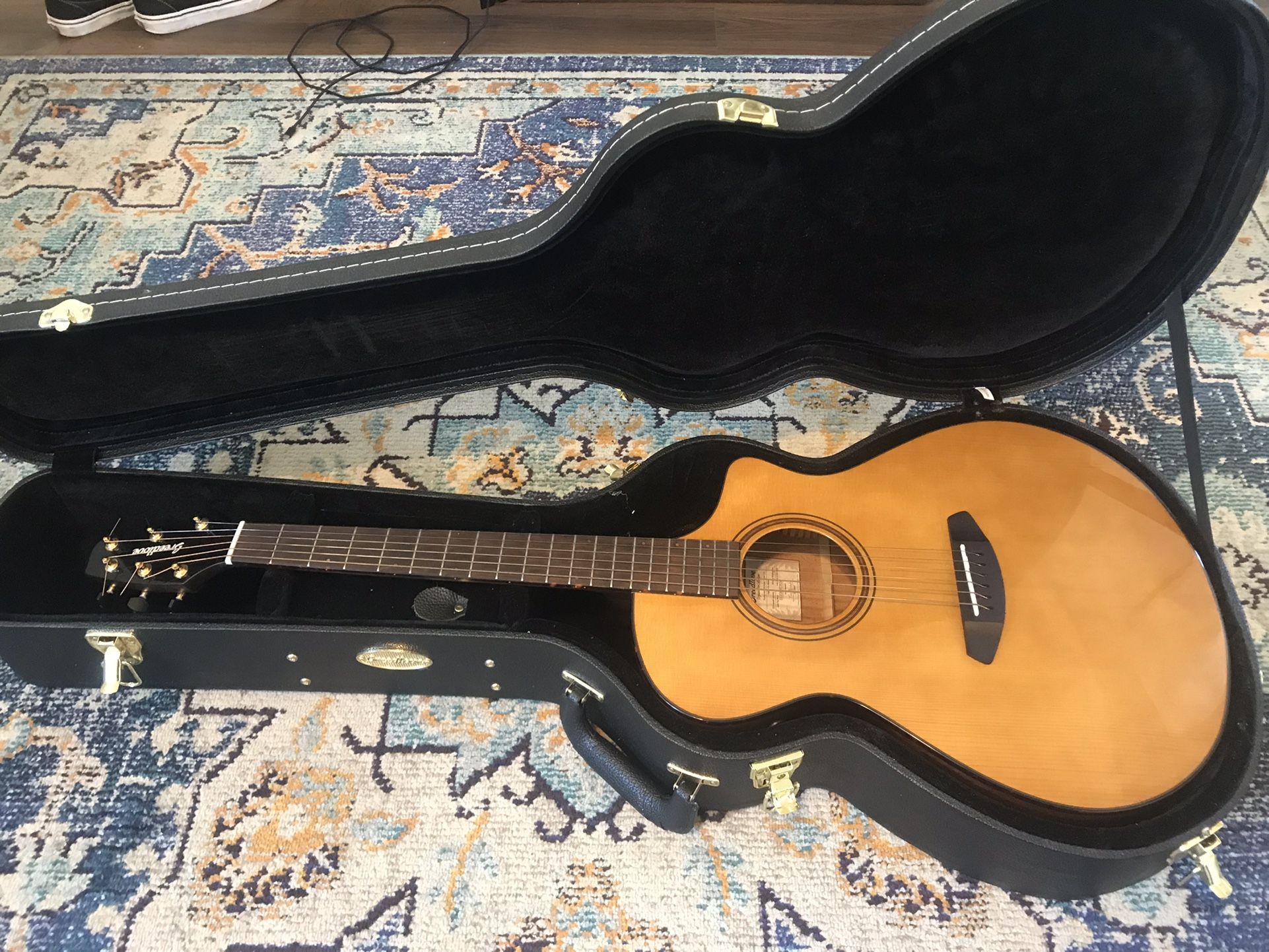 Breedlove Organic Pro Performer CN CE