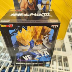 Dragonball Z SSJ Vegeta Statue