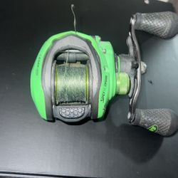 Lew’s Laser TXS Baitcaster