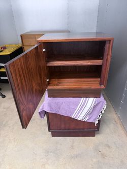 Mid century Bedroom side tables
