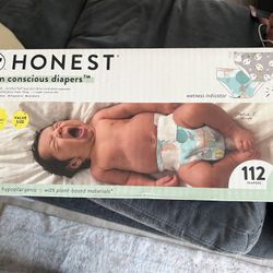 honest diapers 1 month old 
