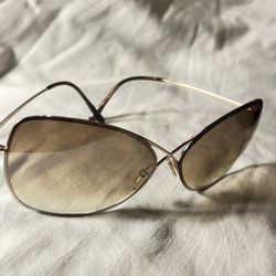 D-12. Tom Ford Colette Butterfly Italy