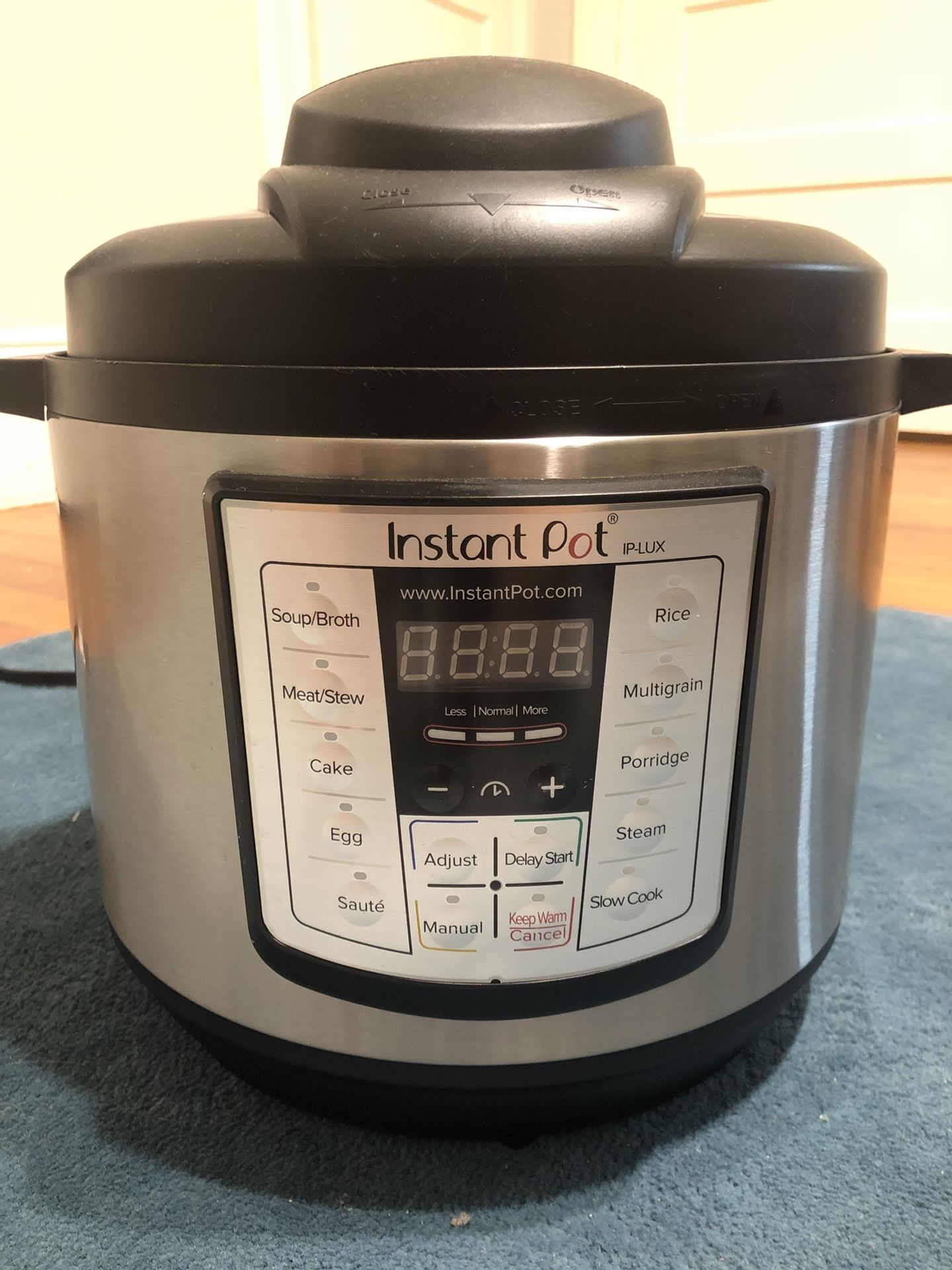 8qt Instant Pot Duo 7-in-1 Pressure Cooker