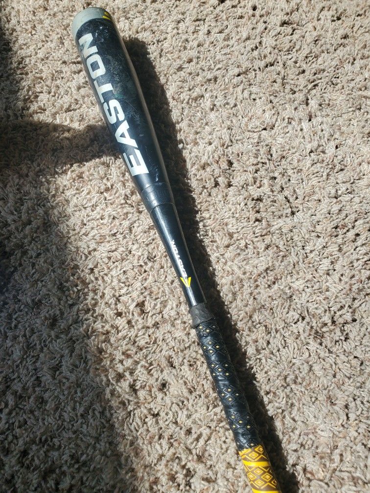 EASTON BASEBALL BAT